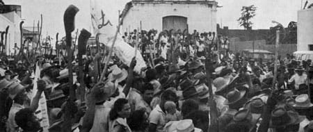Na década de 60 as Ligas Camponesas no nordeste radicalizaram a luta pela terra.