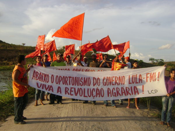 Comicio da Revolução Agrária