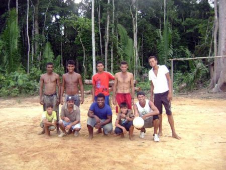 Futebol entra as duas áreas