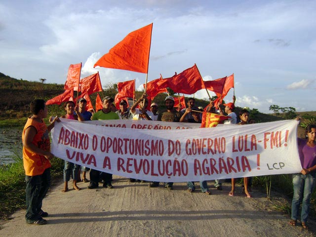 AP entrega lotes em Pernambuco