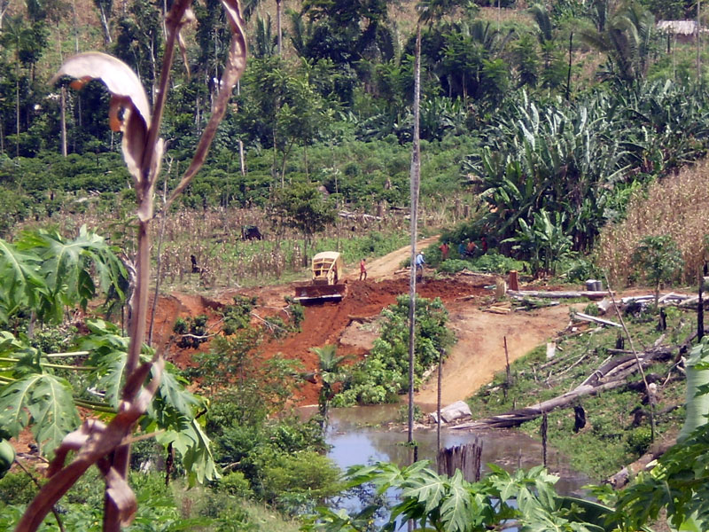 Construção da estrada do Canaã