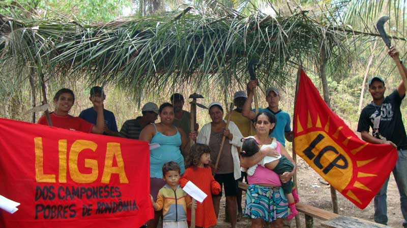 Arraial do Cajueiro: 8 anos em luta pela terra
