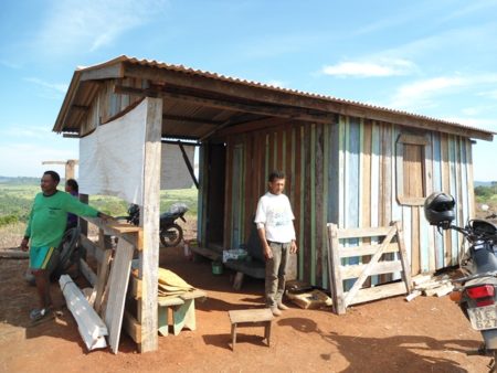 Casa antes de ser destruida