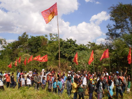 Realização de ato solene no local onde ocorreu a heroica resistência. Área Zé Bentão ­- 2011