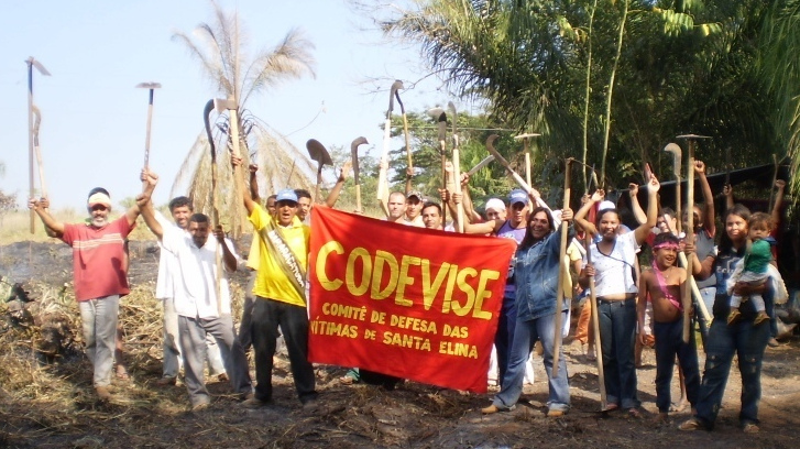 Retomada vitoriosa da fazenda Santa Elina em 2010.