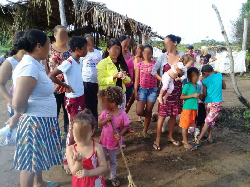 Camponeses do acampamento Boa Esperança